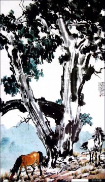 Chino Painting - Caballos Xu Beihong bajo un árbol chino antiguo